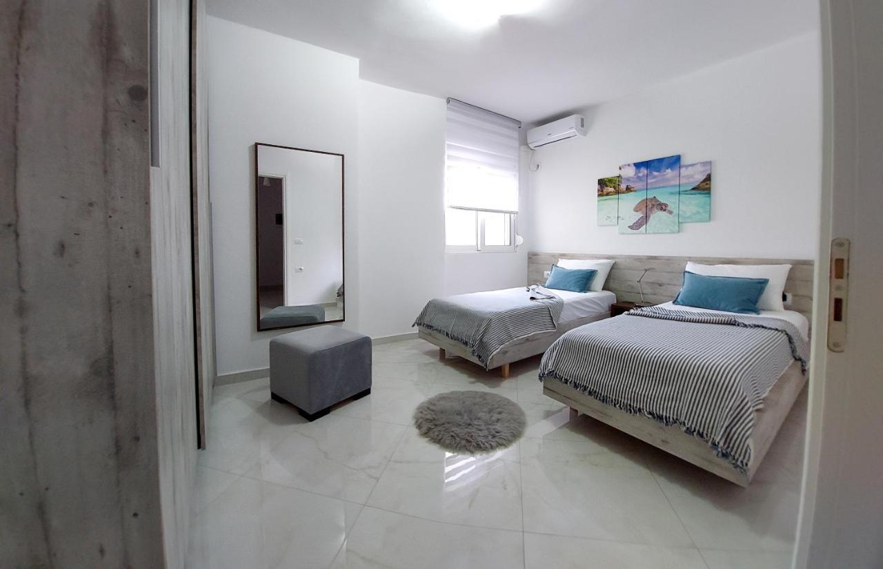 Cirasola Home - White Residence 1 Sarandë Exterior foto